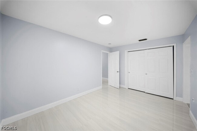 Building Photo - 5454 Eighth Ave