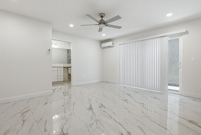 Building Photo - 3334 Altadena Ave.