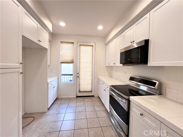 Building Photo - 58 S 5th St