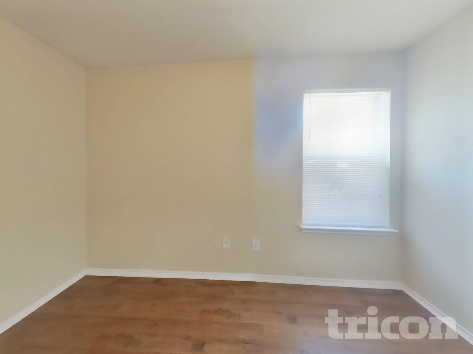 Building Photo - 621 Babbling Brook Dr