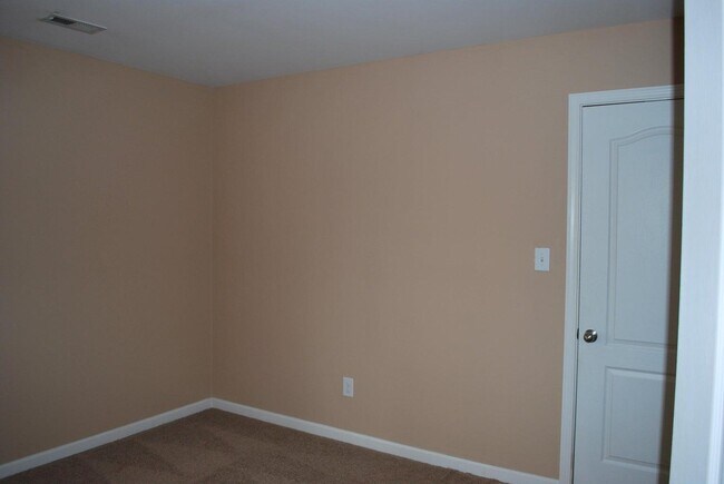 Building Photo - 1064 Jouett Creek Dr