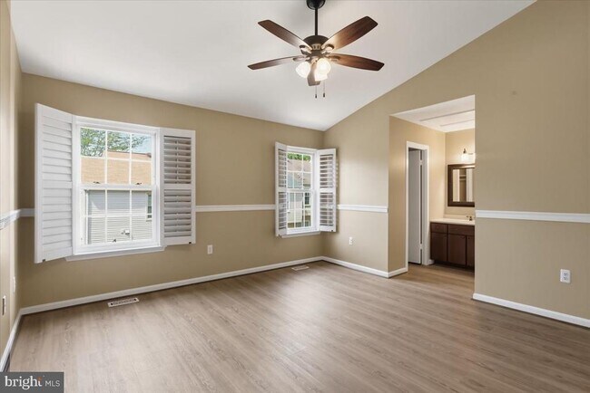 Building Photo - 6168 Forest Creek Ct