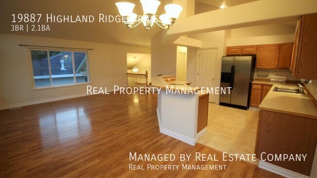 Building Photo - 19887 Highland Ridge Dr
