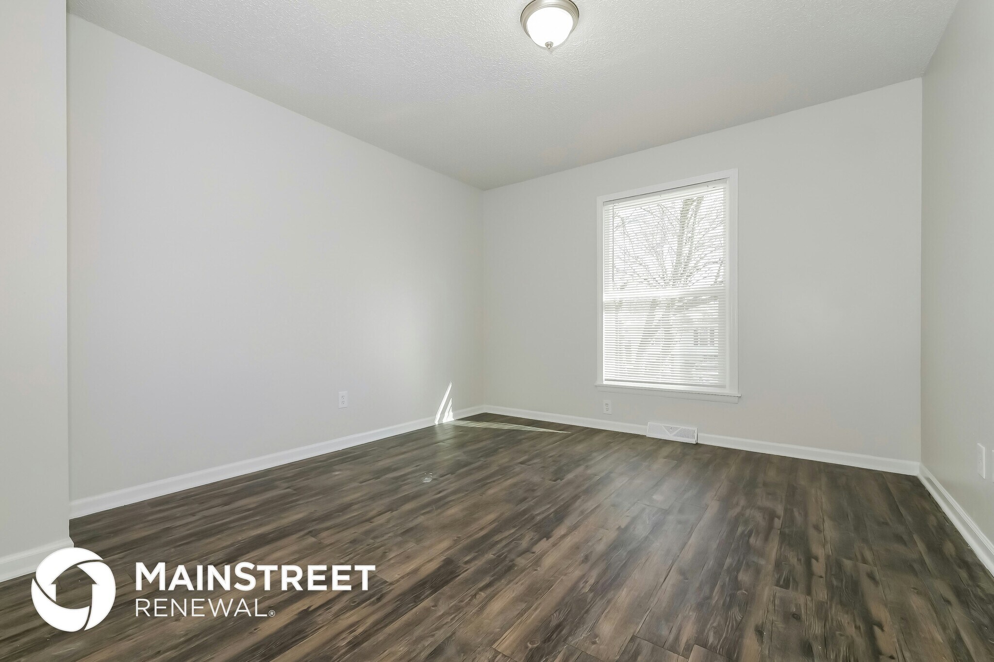 Building Photo - 1009 SE Alice St