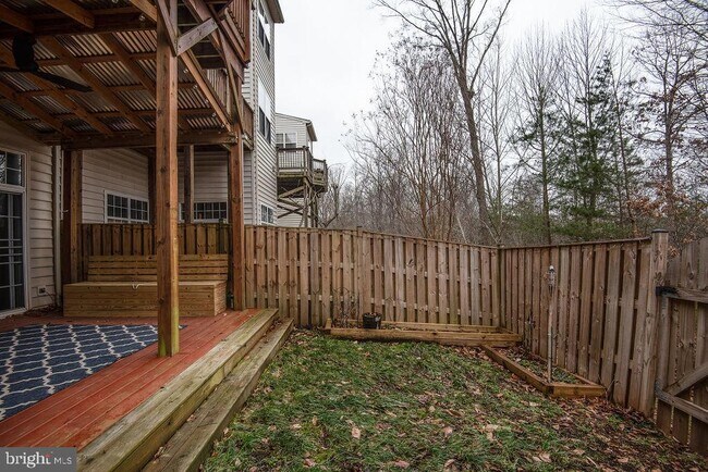 Building Photo - 9776 Corbett Cir