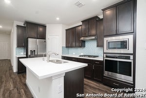 Building Photo - 109 Giverny