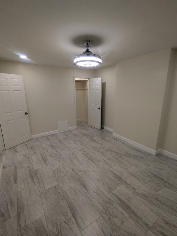 Building Photo - 208 Howard Ave