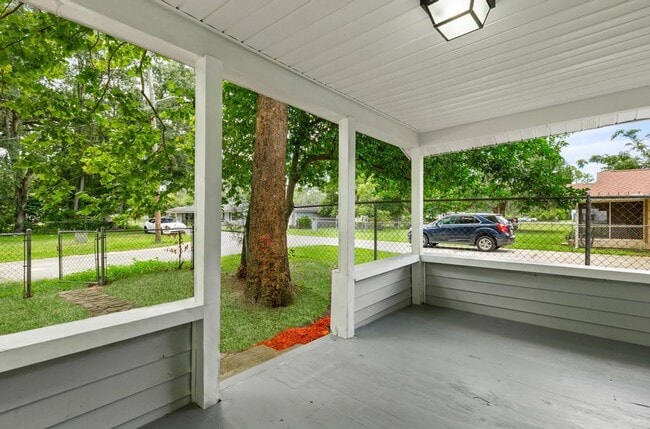 Building Photo - 661 Douberly Rd
