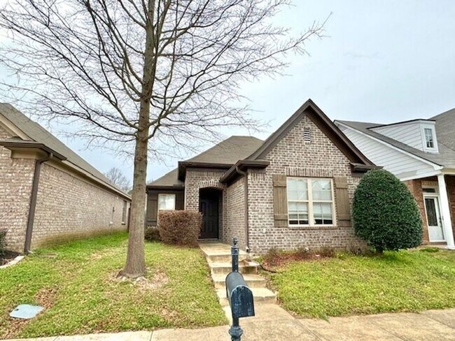 Building Photo - Now Leasing A 3 Bedroom 2 Bath home in Cor...