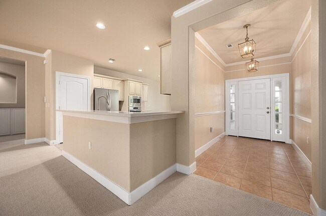 Building Photo - 216 Armstrong Dr