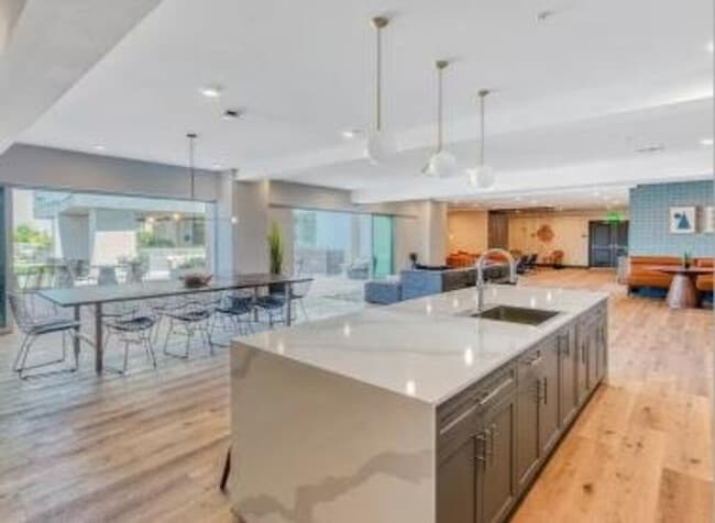 Building Photo - 4355 Ohio St