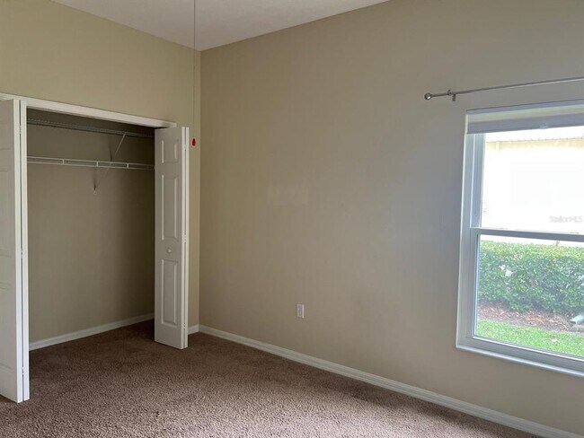 Building Photo - 3535 Somerset Cir