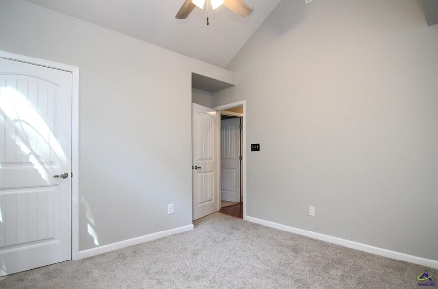 2nd bedroom - 5474 Bankston Lake Rd