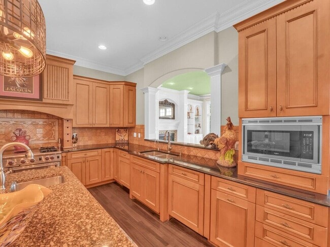 Building Photo - 106 Michigan Ct