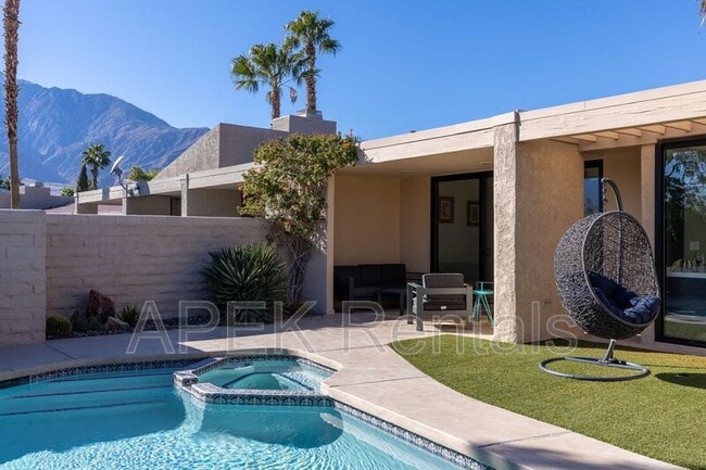 Building Photo - 2842 Sundance Cir W