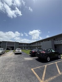 Building Photo - 6720 Arbor Dr