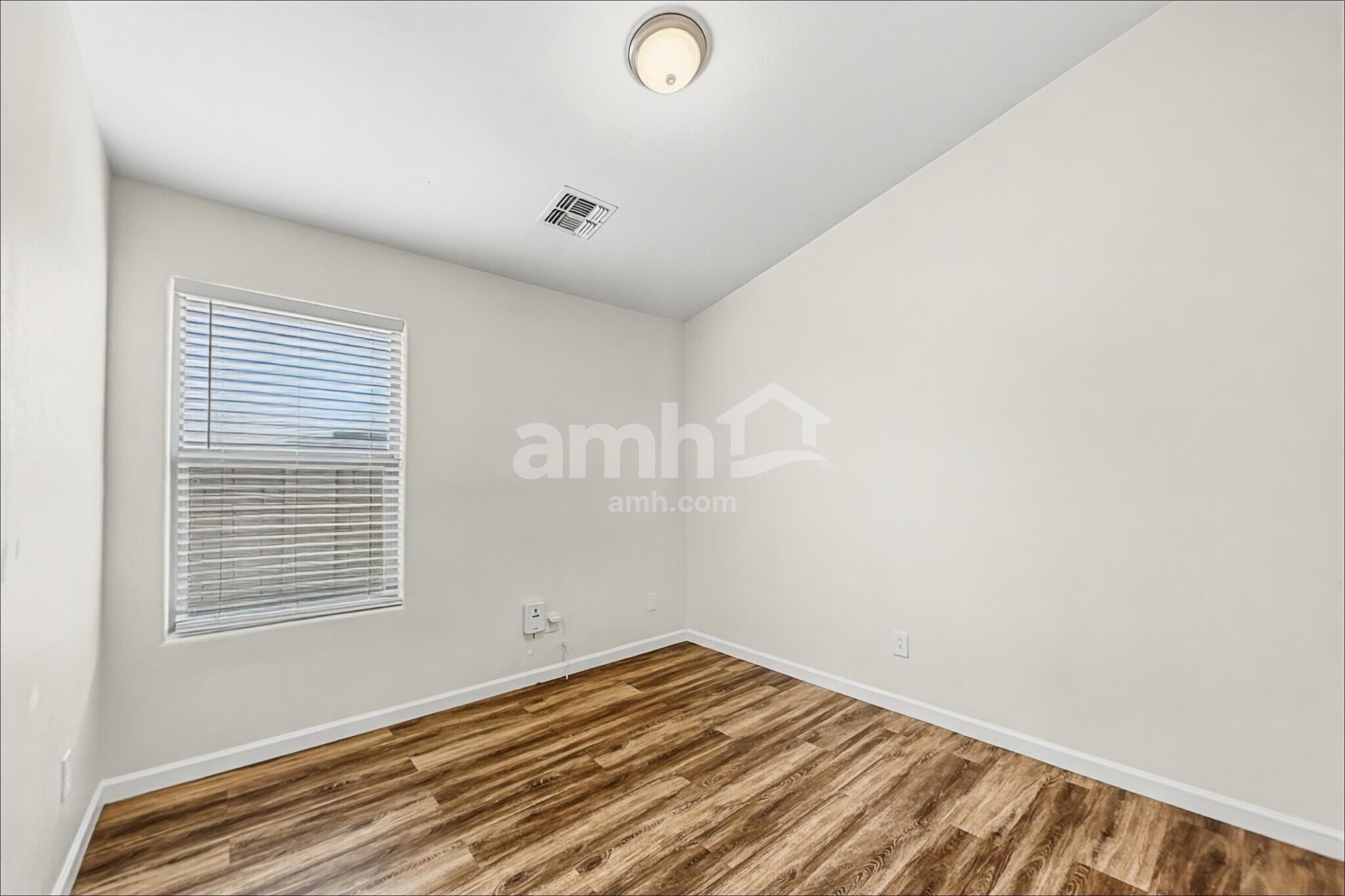 Building Photo - 35042 N Aubrac Cir