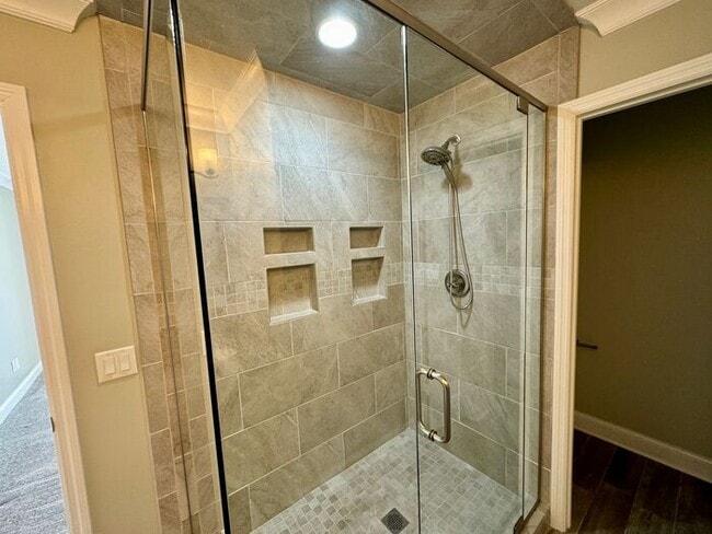 Building Photo - MOVE IN SPECIAL-Luxury in the heart of Madison with a 2 car garage