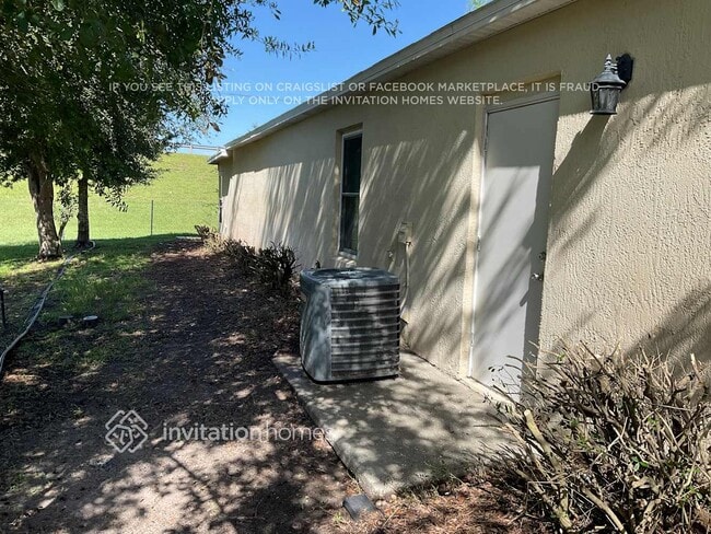 Building Photo - 10032 Tikimber Ln