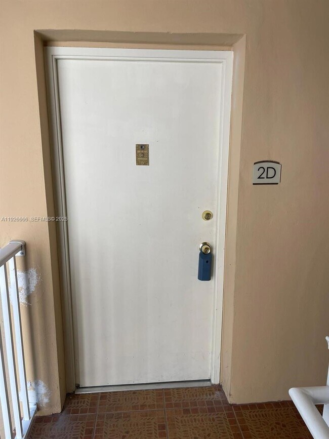 Building Photo - 4270 NW 79th Ave