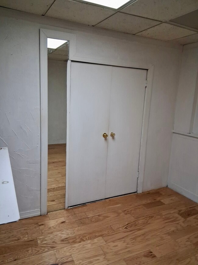 Building Photo - 544 Paseo Real Dr