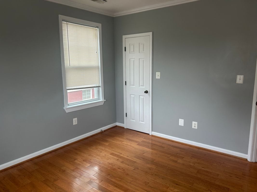 Building Photo - 1209 Madison St