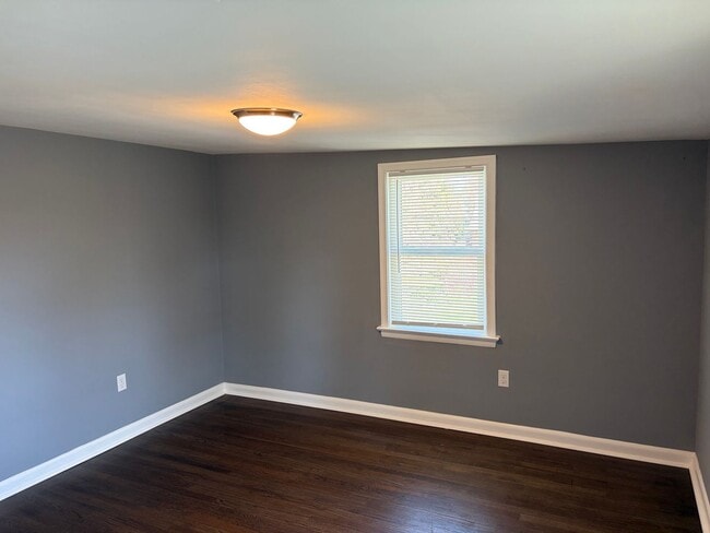 Building Photo - Fully Renovated 2BR/1.5BA Twin Home on Corner Lot-Move in Ready