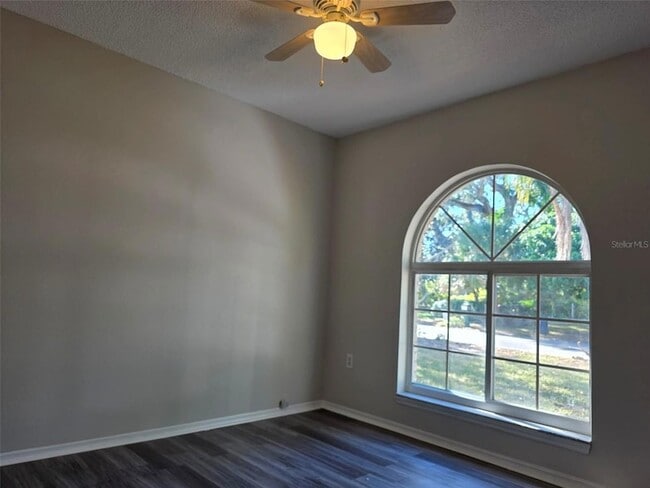 Building Photo - 118 29th St NW