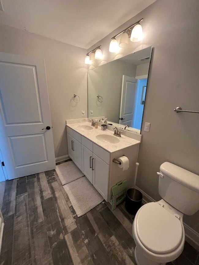 Building Photo - Unfurnished, Gorgeous 4-Bedroom in Leland!