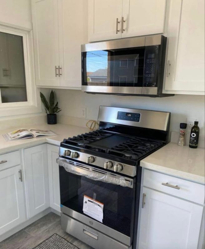 Building Photo - 1533 E Garfield St