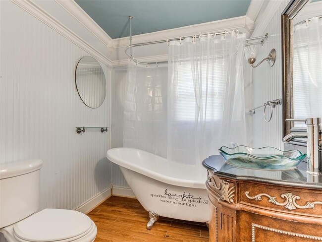 Building Photo - 125 Beard Dr