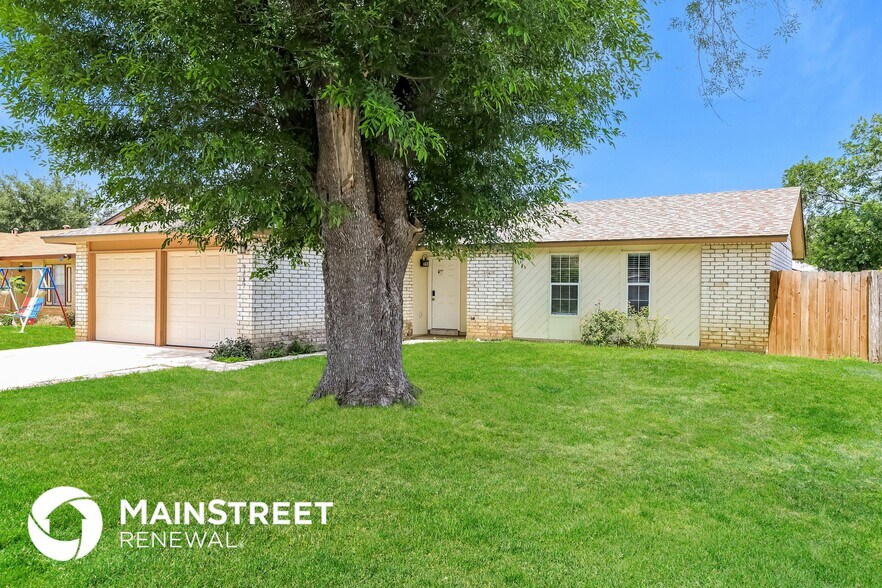 Building Photo - 9387 Valley Bend