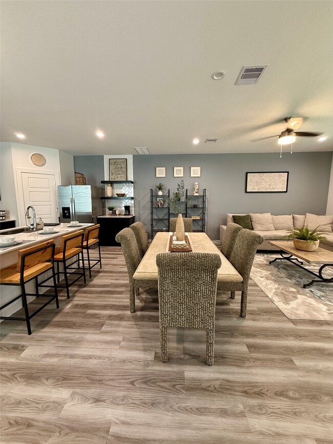 Building Photo - 12308 Greenwood Gate Dr