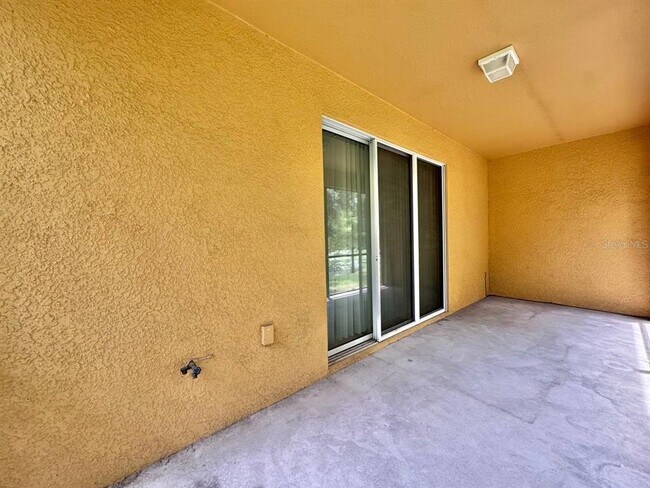 Building Photo - 13943 River Willow Pl