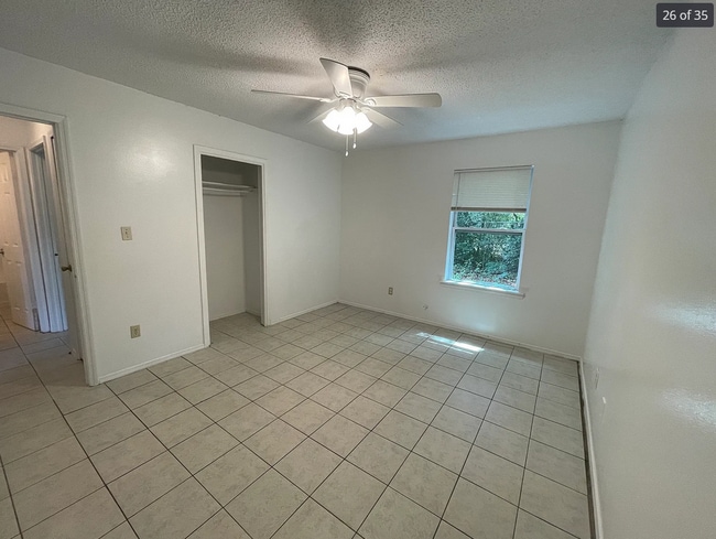 Building Photo - 6832 Tiki Ln