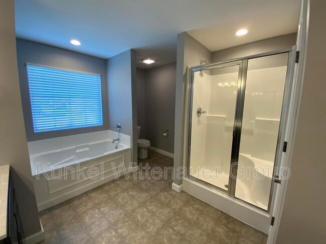 Building Photo - 7024 Milburn Estates Dr