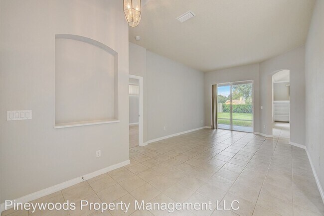 Building Photo - 4 br, 2 bath House - 1016 Sweet Breeze Drive