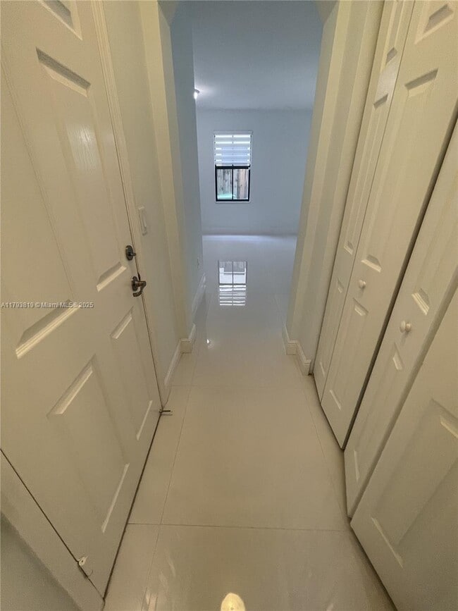Building Photo - 8770 NW 99th Path