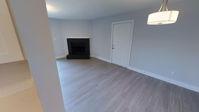 Living Room - SomerStone Estates