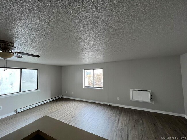 Building Photo - 76 Terrace St