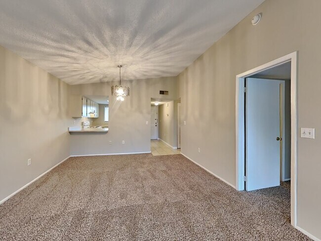 Building Photo - 1054 Lotus Cove Ct