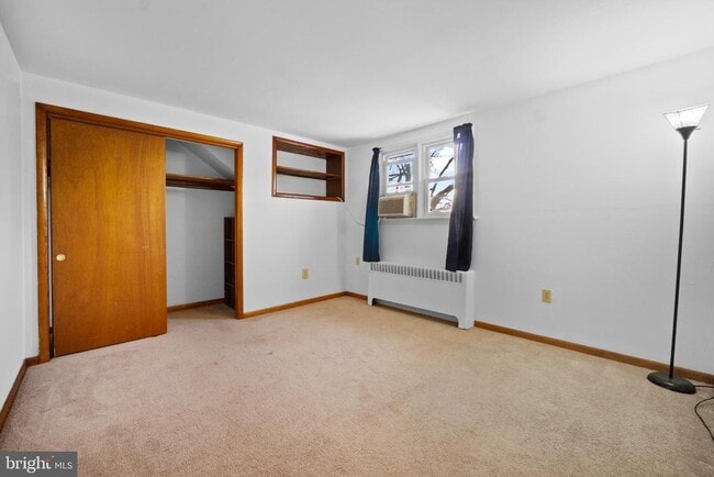 Building Photo - 842 Bethlehem Pike