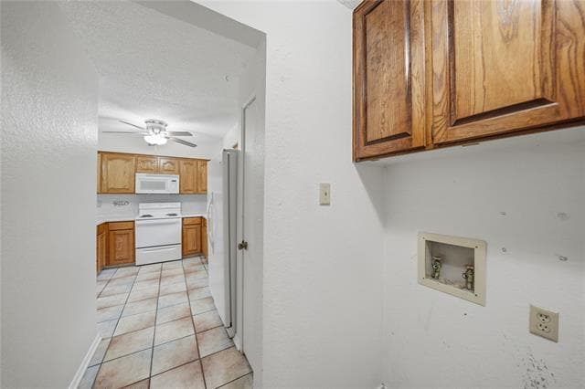 Building Photo - 1129 W Hills Terrace