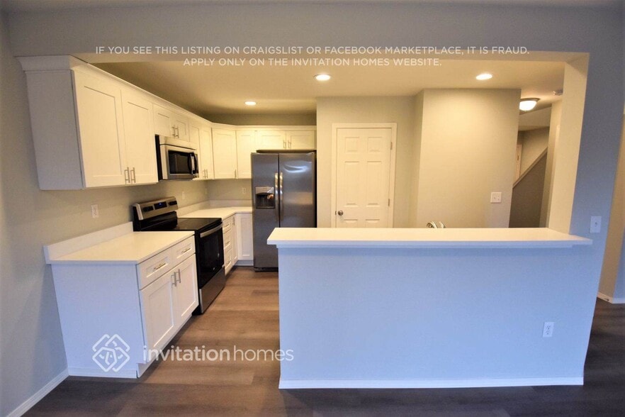 Building Photo - 2709 186th St E