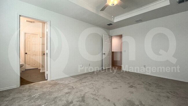 Building Photo - 812 Poppy Cv Ln