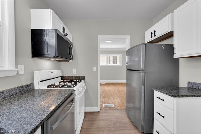 Building Photo - 3603 Randolph Rd