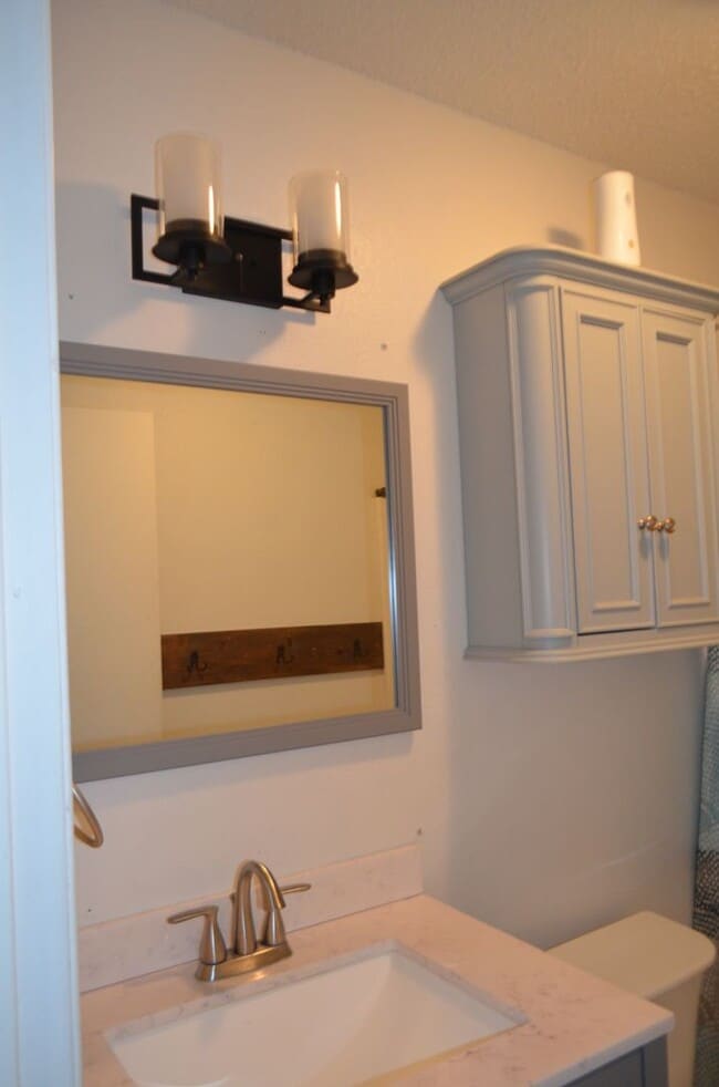 Building Photo - Country setting