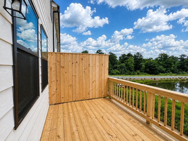 Building Photo - 2837 Rosehall