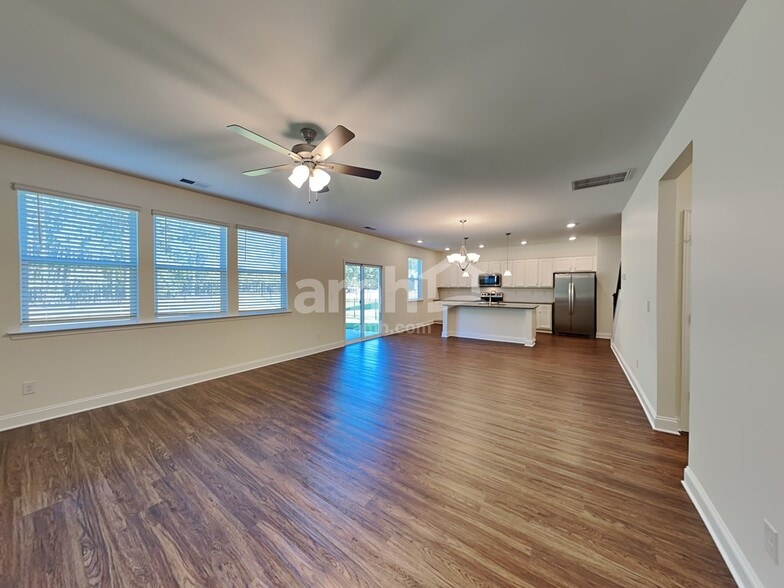 Building Photo - 1137 Bethany Dallas Dr