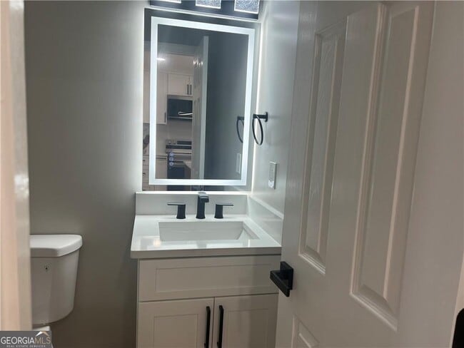 Building Photo - 2896 Vining Ridge Terrace